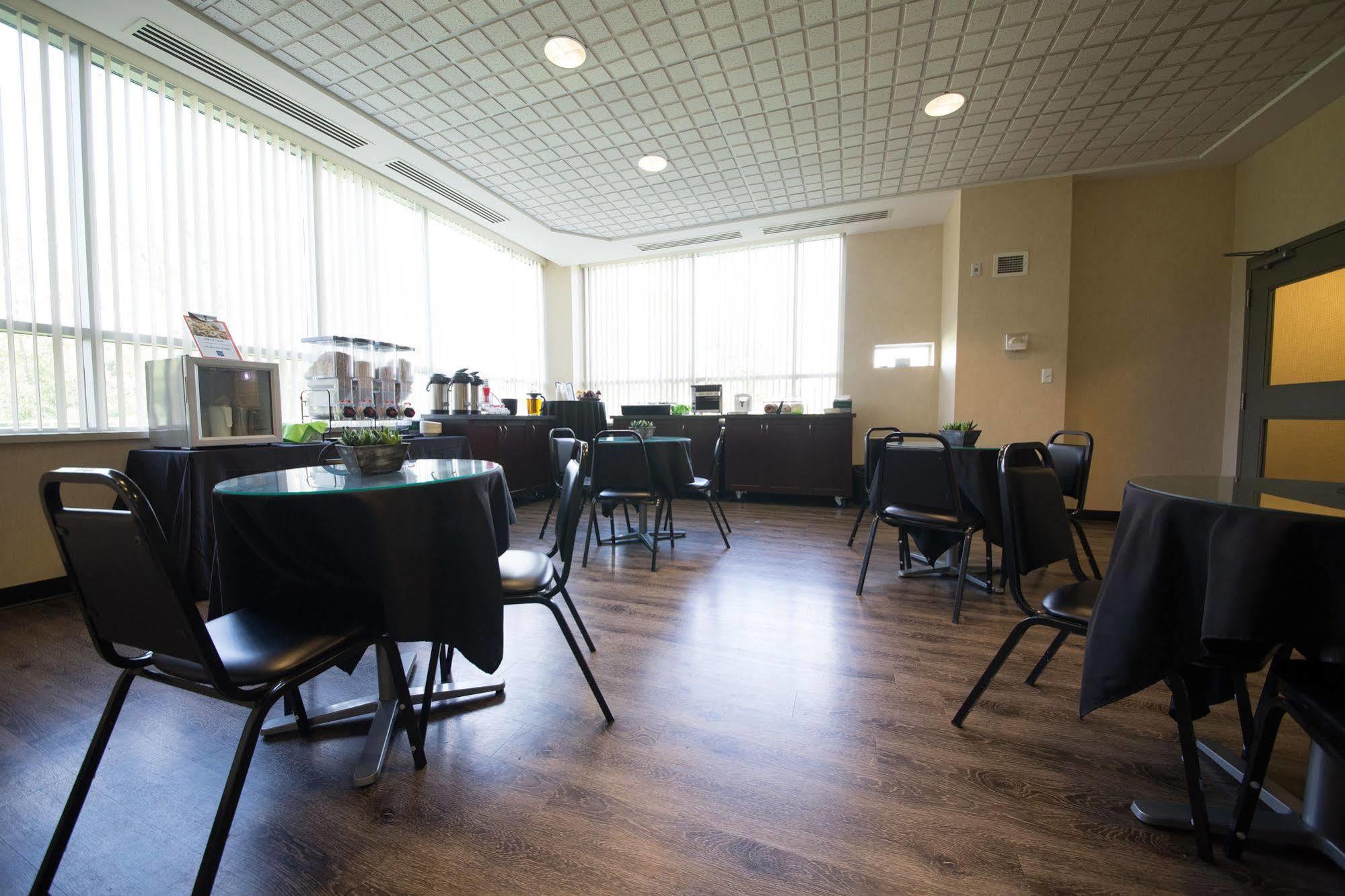 Residence & Conference Centre - Windsor Luaran gambar